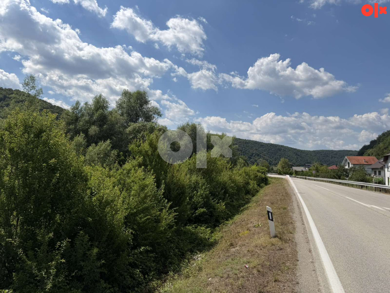 PRODAJE SE - Zemljište - Poslovna zona HALKIĆI - B.KRUPA 5