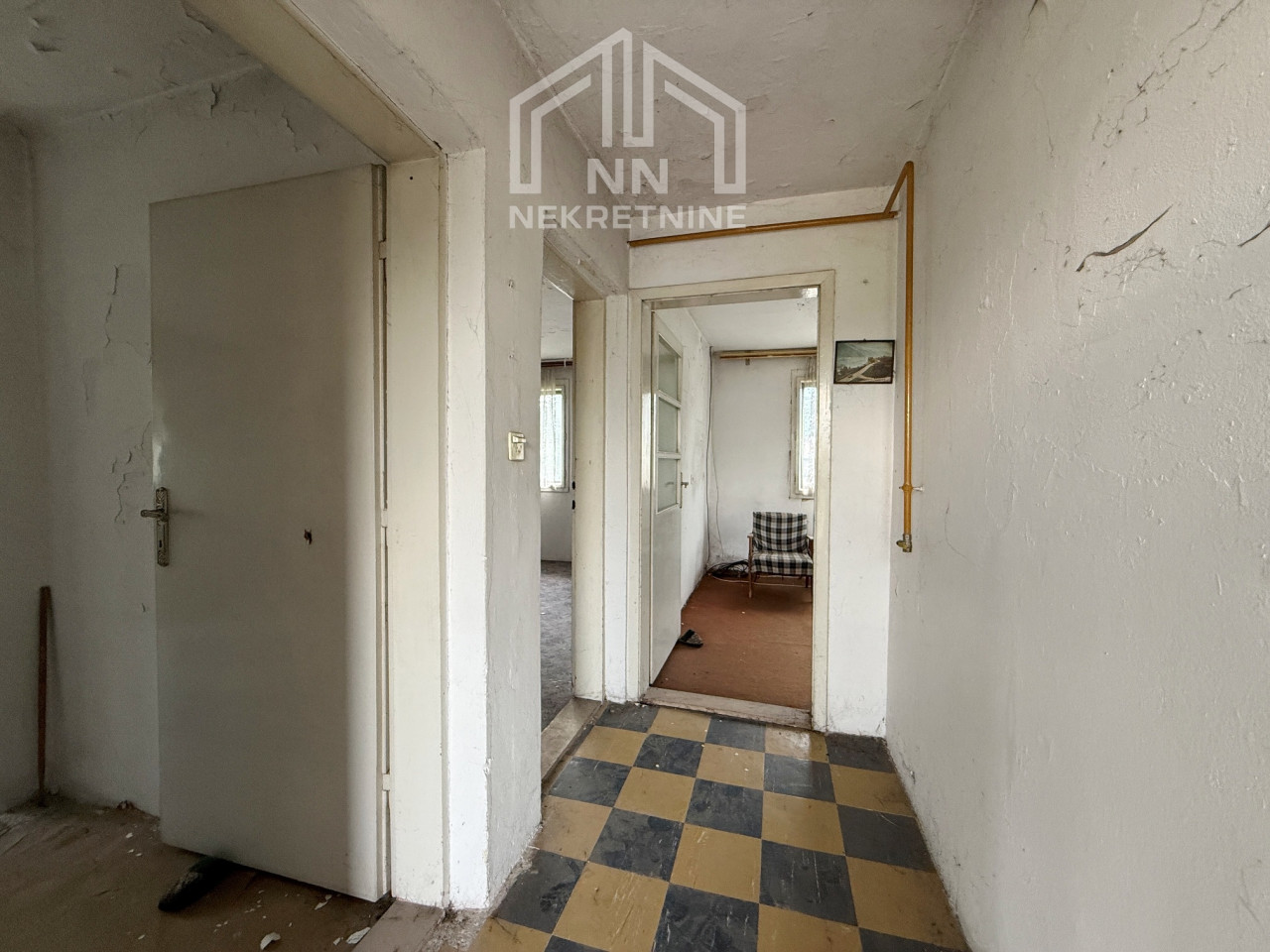 NN Nekretnine : Kuća sa dvorištem i garažom - Butmir - Ilidža 14