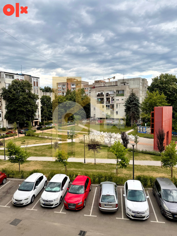 Iznajmljujemo kancelarijski prostor u Centru grada 7