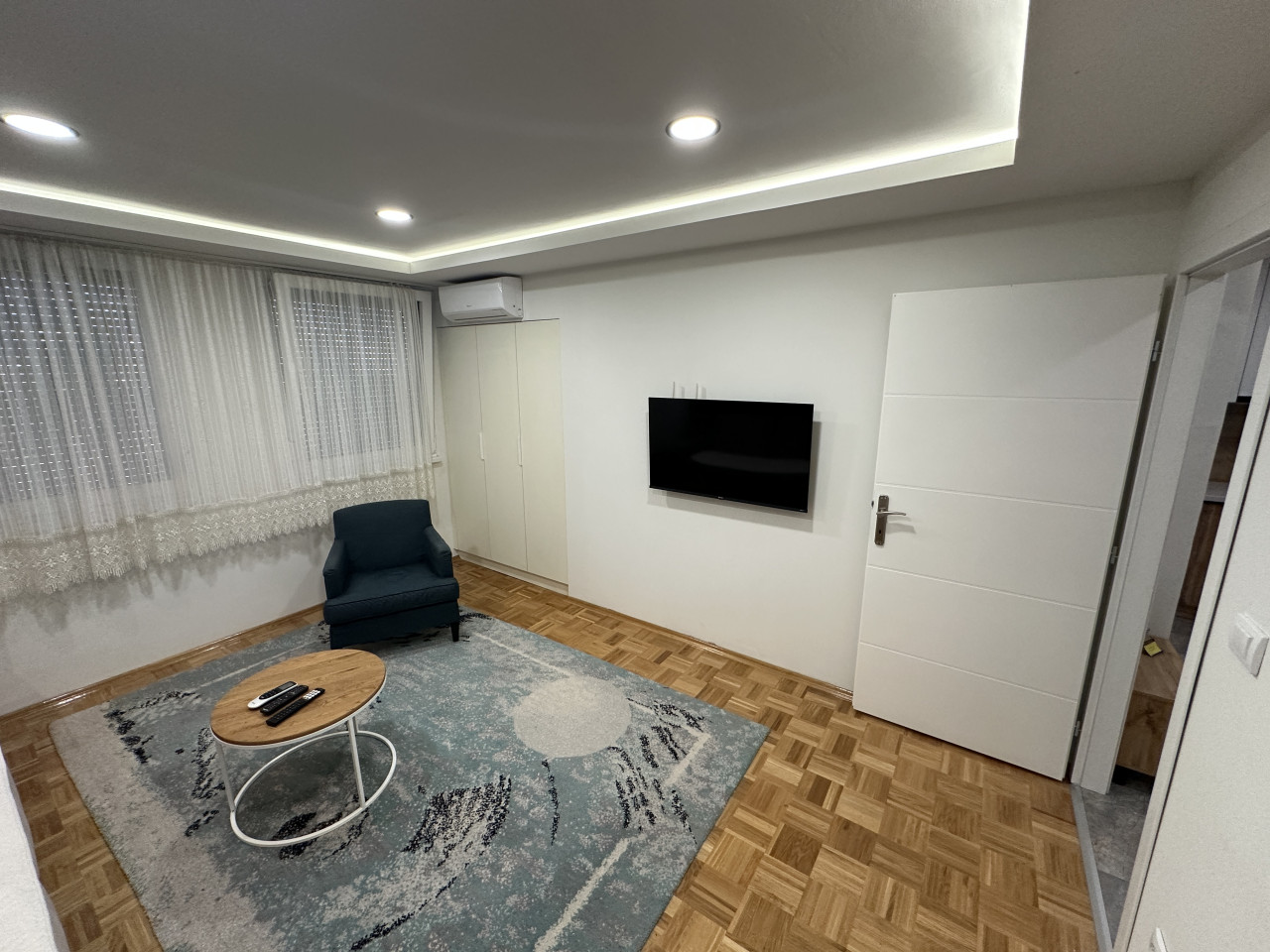 Kompletno renoviran dvosoban stan - 40 m2 4