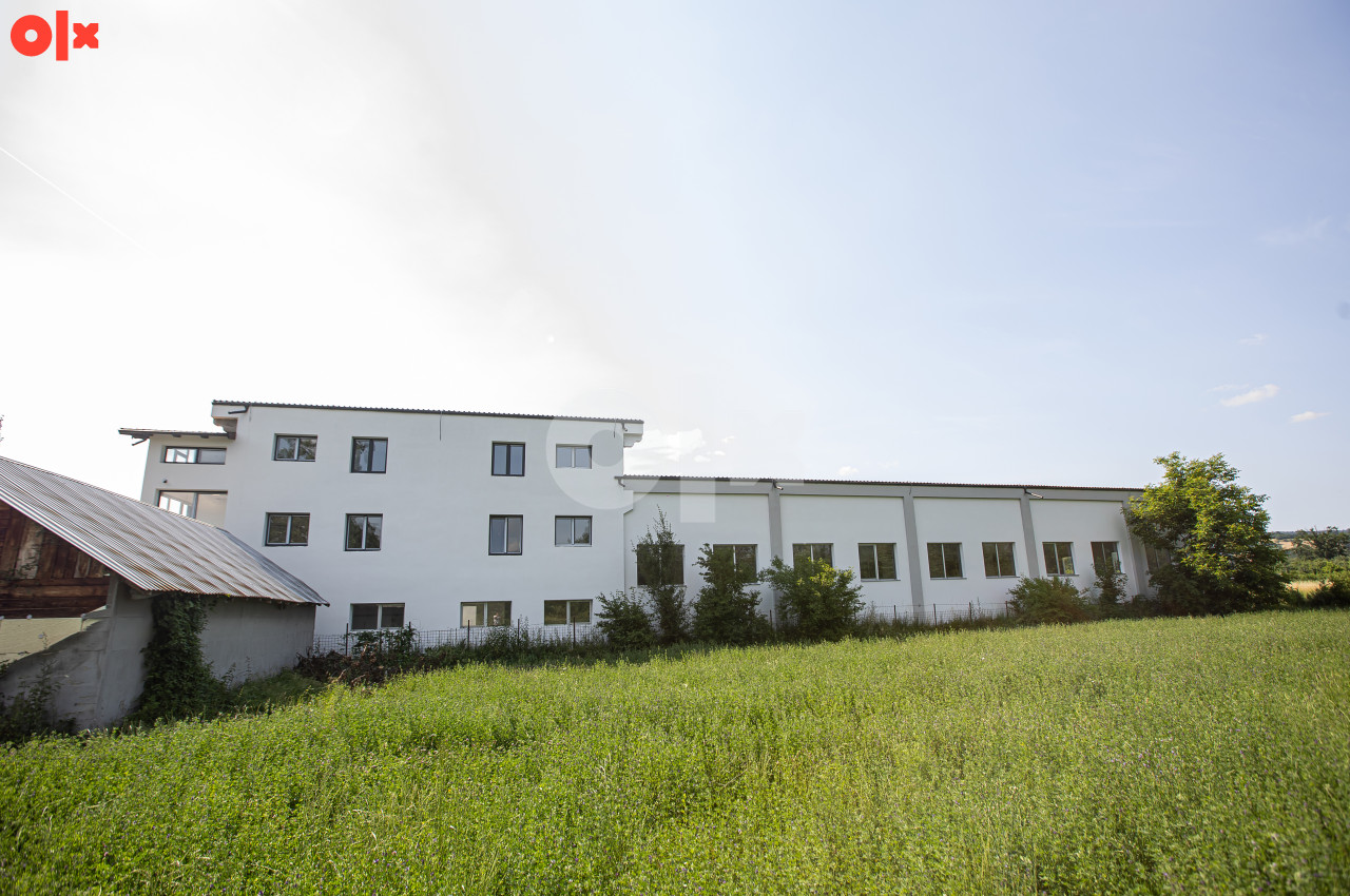 Skladištne i proizvodne hale Kalesija 1350m2 3