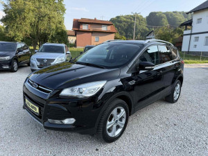 FORD KUGA 2.0 TDCI 4X4 2015god. *TITANIUM*