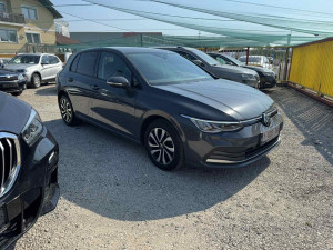 VW GOLF 8 2.0 TDI 2022 LIM AUTOMATIK NAVIGACIJA