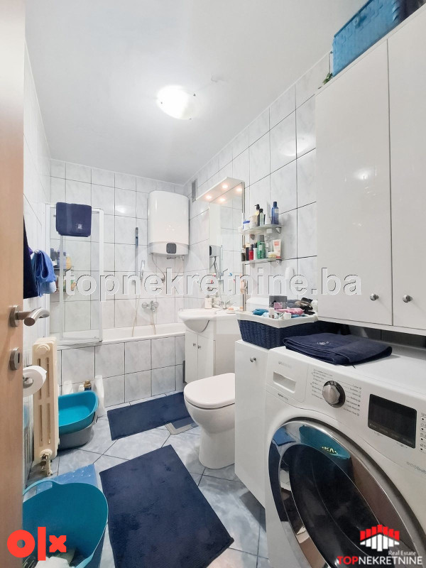 Trosoban stan od 74m2 sa balkonom na Dobrinji 3 12