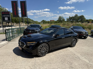 Mercedes E 220d 4Matic 3xAMG+NIGHT SUPERSCREEN PANO DIGITAL LIGHT