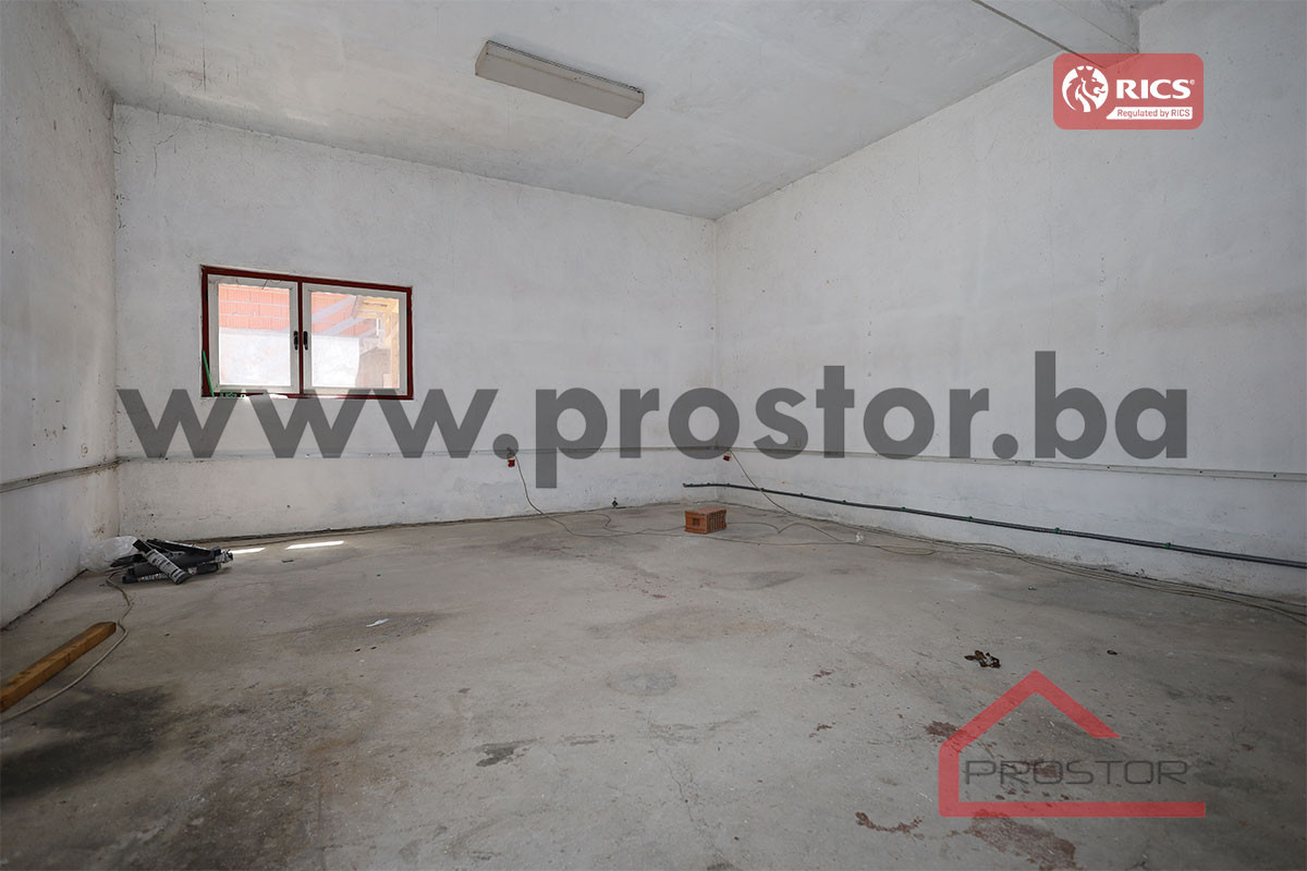 PROSTOR izdaje: Poslovni prostor, Šip 4