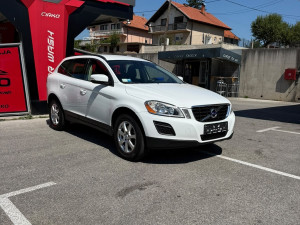 Volvo XC 60 2.4 4x4 *160.000* presao