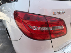 Stopa desna lijeva b Mercedes W246 (fotografija 3)