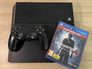 Sony PlayStation 4 PS4 PS 4 500GB + kontroler + IGRA / GARANCIJA