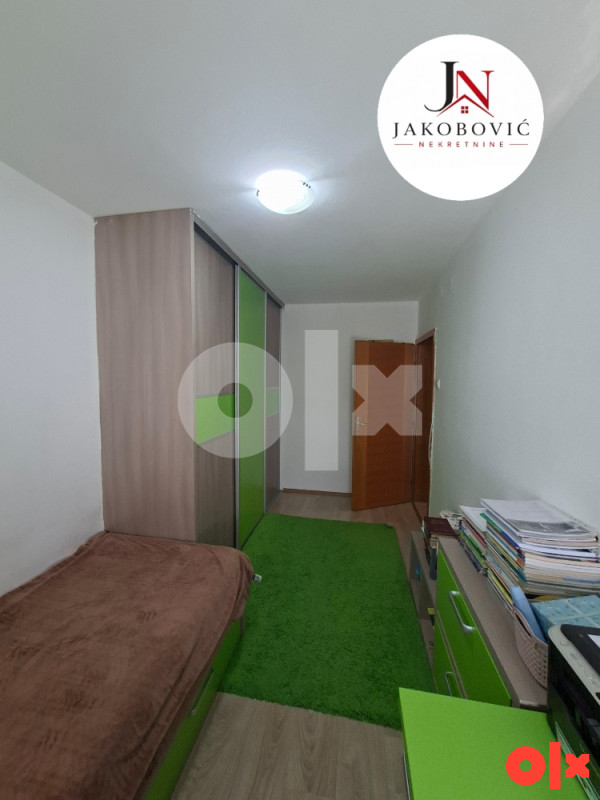 Trosoban stan 72 m2 centar Brčkog 7