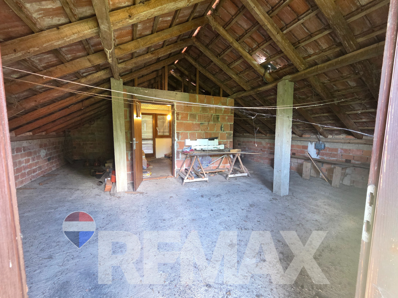 Imanje Mašići, 2 kuće i pomoćni objekti, plac 11322m2, priroda 11