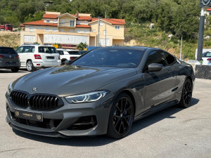 BMW M850i xDrive CarbonCore
