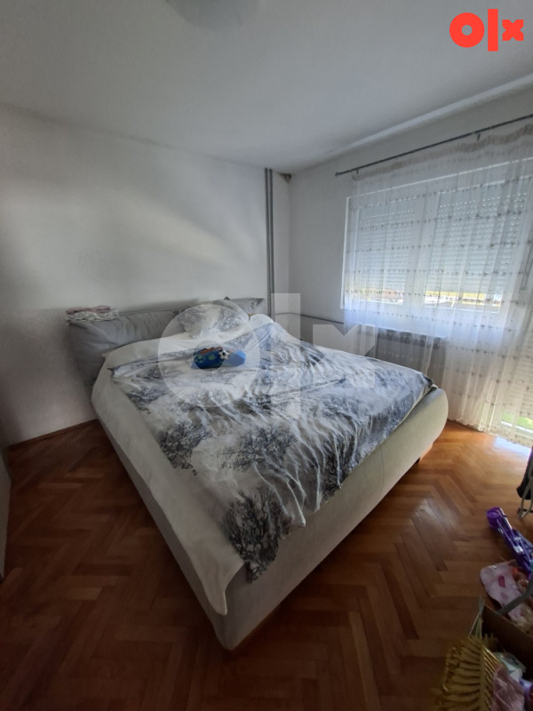 Kuća u centru Laktaša, višespratnica 10