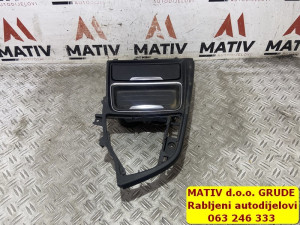 Držač za čaše BMW 3 F30 2013 105048744