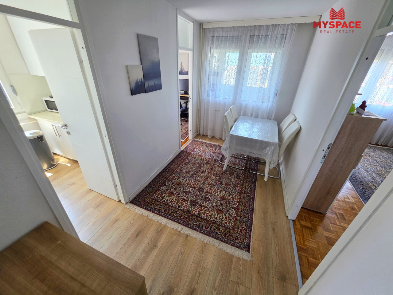 MY SPACE/ Stan/ Alipasino polje/ RENOVIRAN/ NAMJESTEN/ 52 m2 6