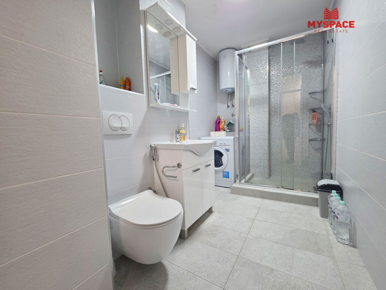 MY SPACE/ Stan/ Alipasino polje/ RENOVIRAN/ NAMJESTEN/ 52 m2 8