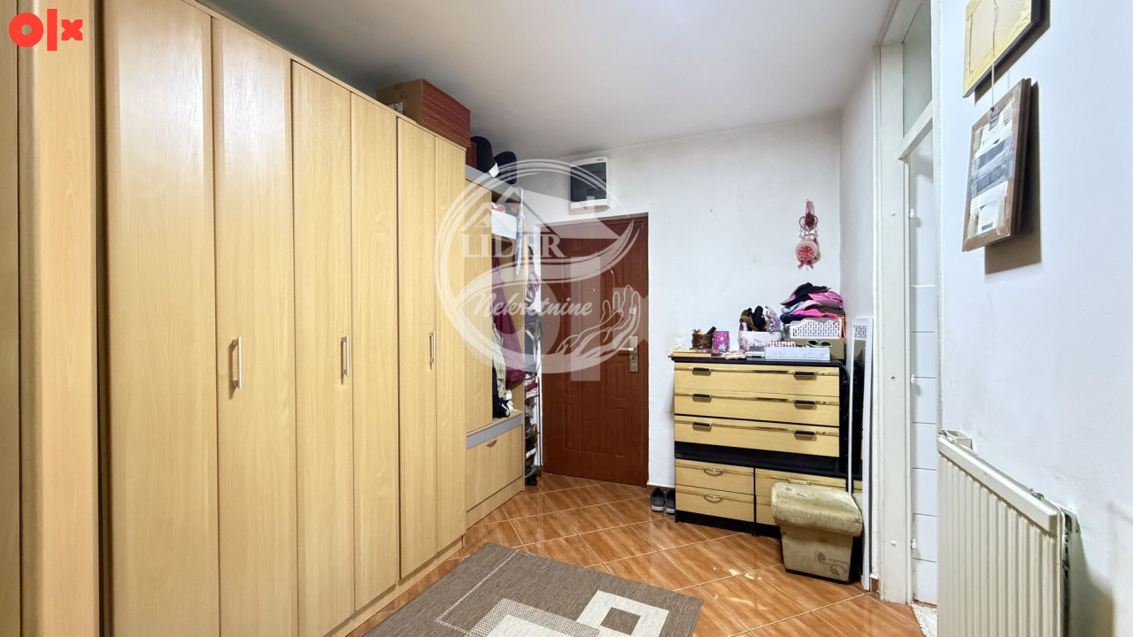 Više prostora nego što se čini - jednosoban stan u Solini! 2