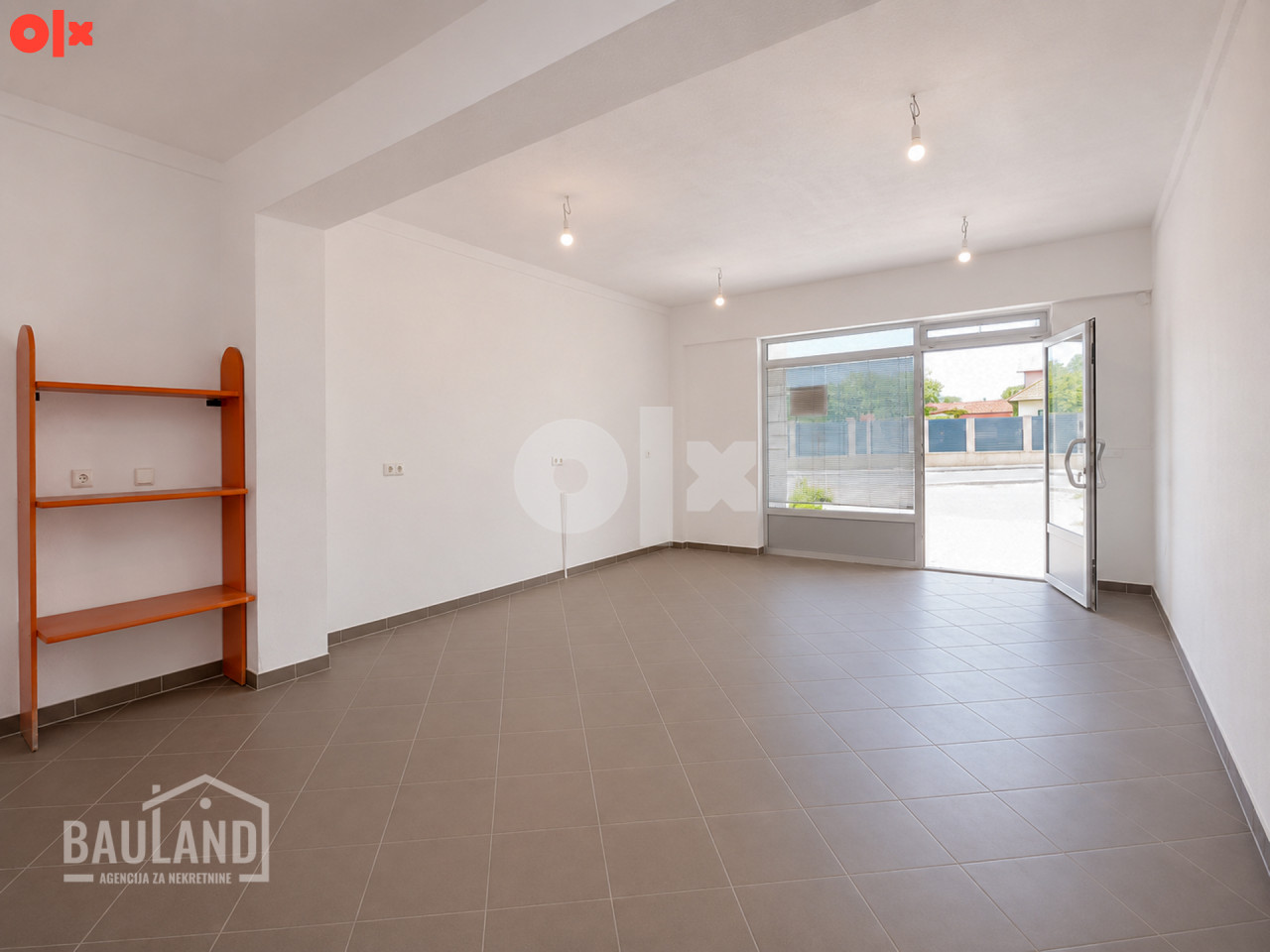 BAULAND/ Višenamjenski poslovni prostor 35m2/Osjek Ilidža 3