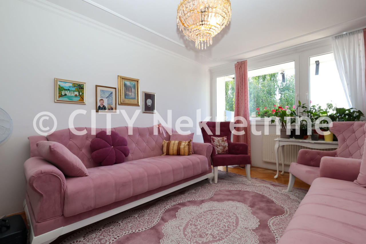 Dvosoban stan - Centar - Koševsko brdo - 56 m2 photo 2