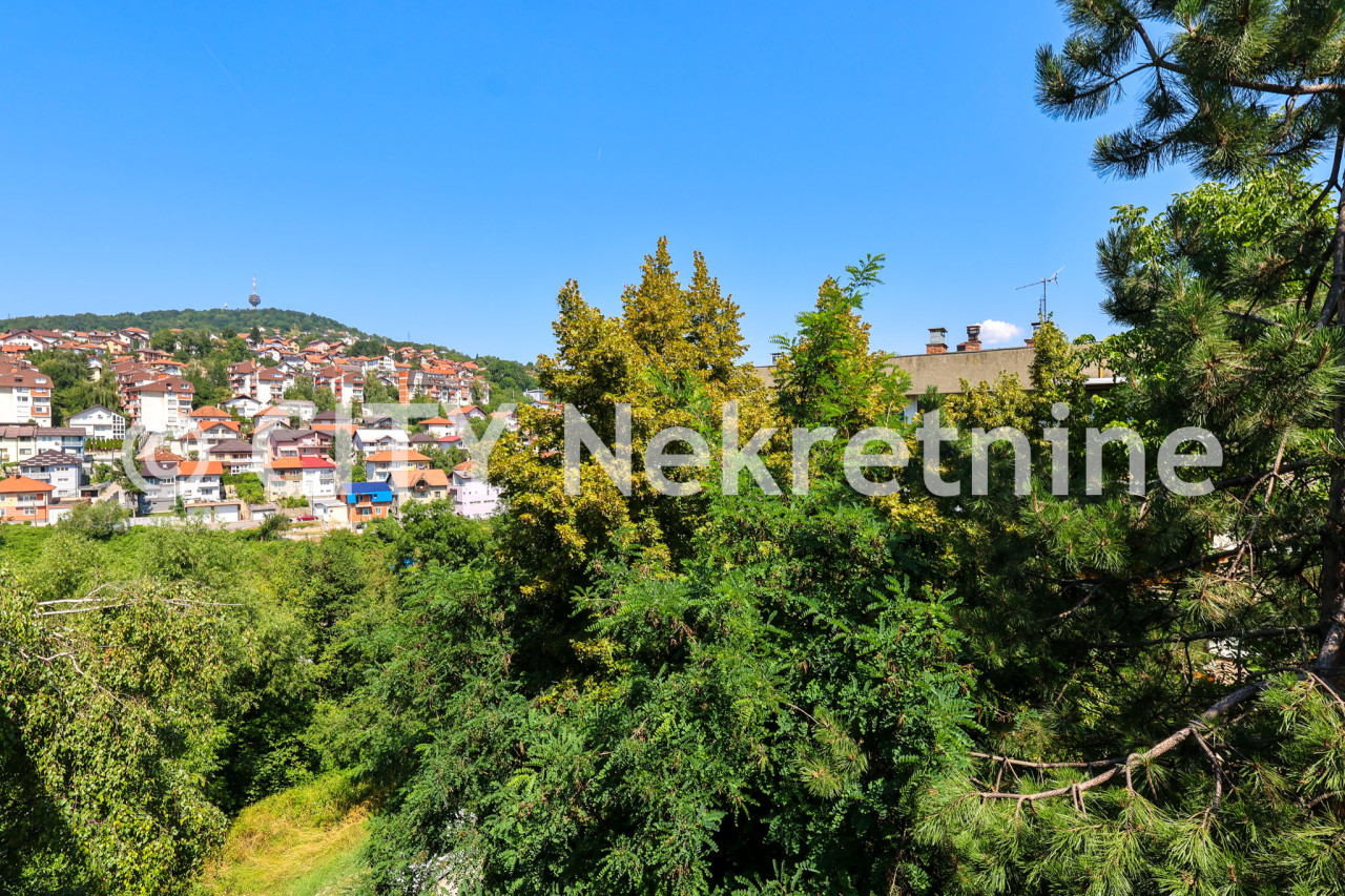 Dvosoban stan - Centar - Koševsko brdo - 56 m2 12