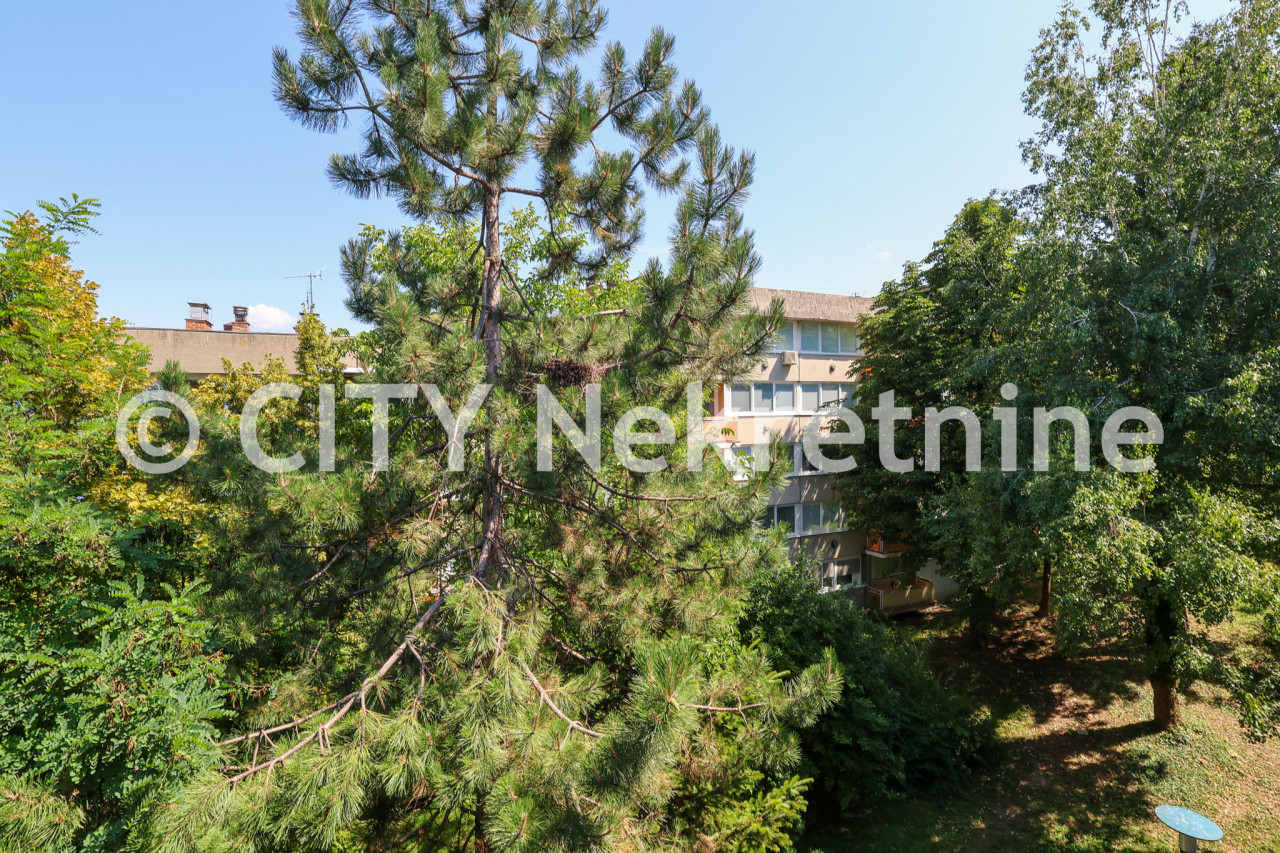 Dvosoban stan - Centar - Koševsko brdo - 56 m2 13