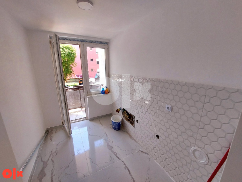 CAPITAL/ Renoviran stan Grbavica/ 47m2/ Kemala Kapetanovića 6