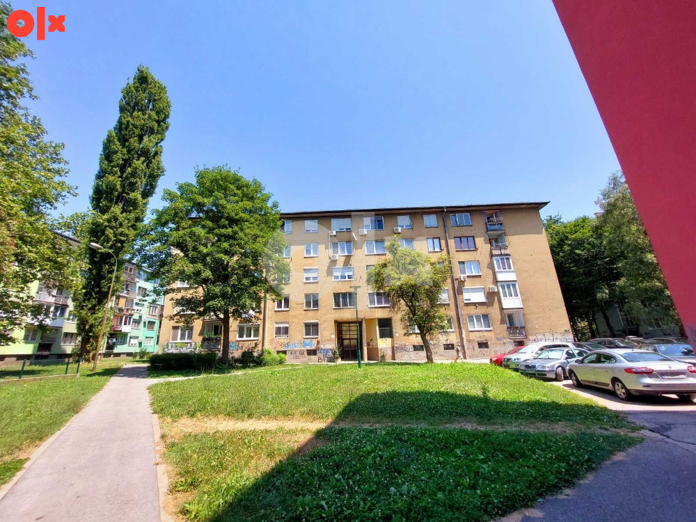 CAPITAL/ Renoviran stan Grbavica/ 47m2/ Kemala Kapetanovića 15