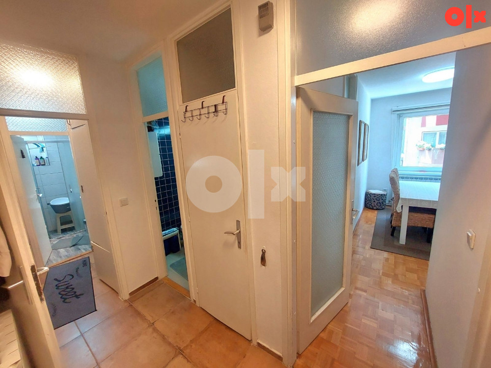 CAPITAL/ Trosoban stan Centar-Koševsko brdo/ 76m2/ 1.sprat 11