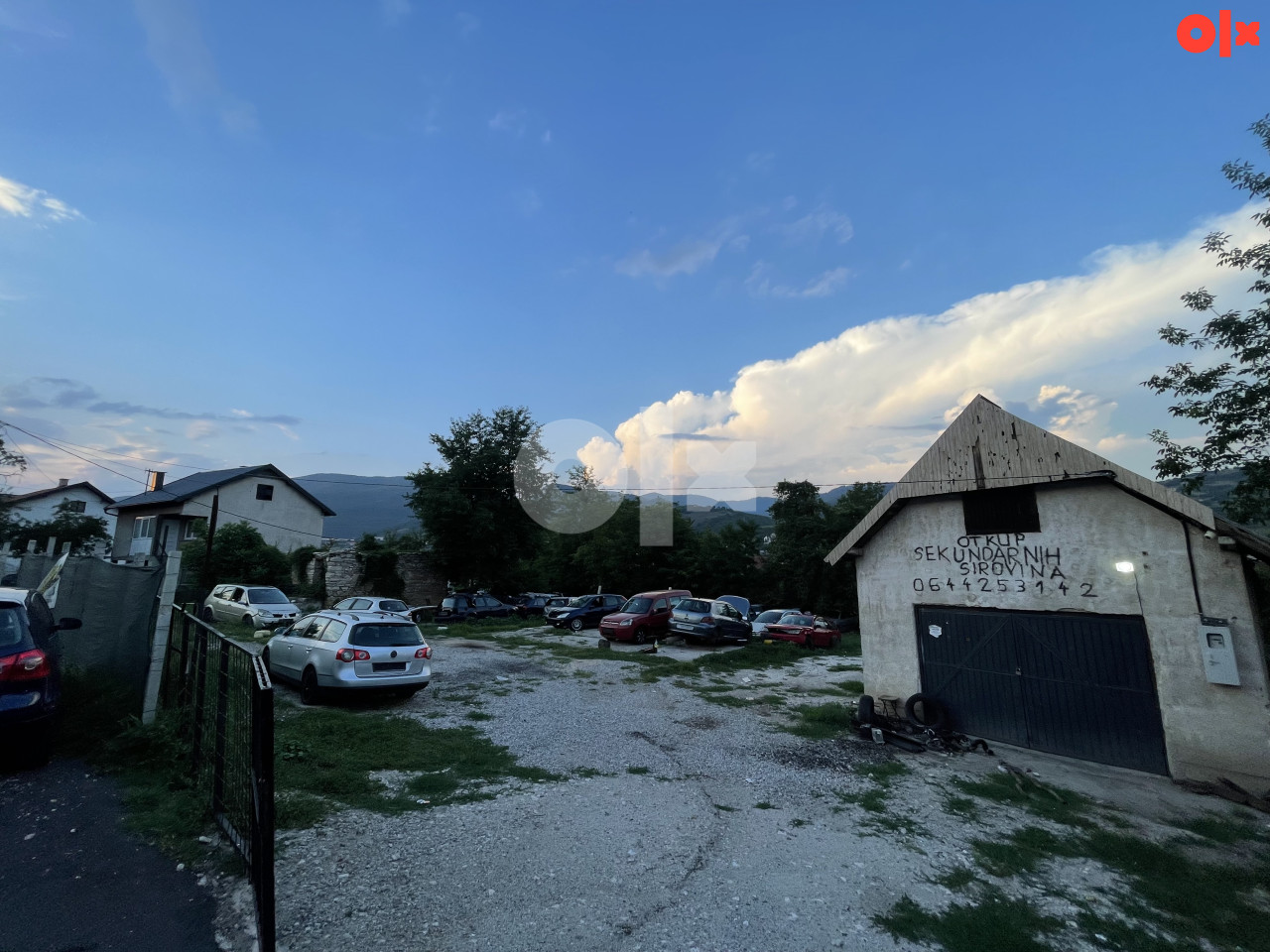 iznajmljujem poslovni prostor plac Zenica Drivusa 0644253142 2
