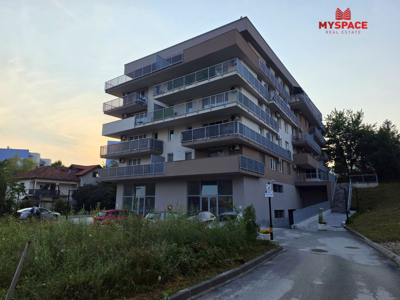 MY SPACE/ Stan sa garazom/ Vogosca/ NOVOGRADNJA/ NAMJESTEN/75 m2 2