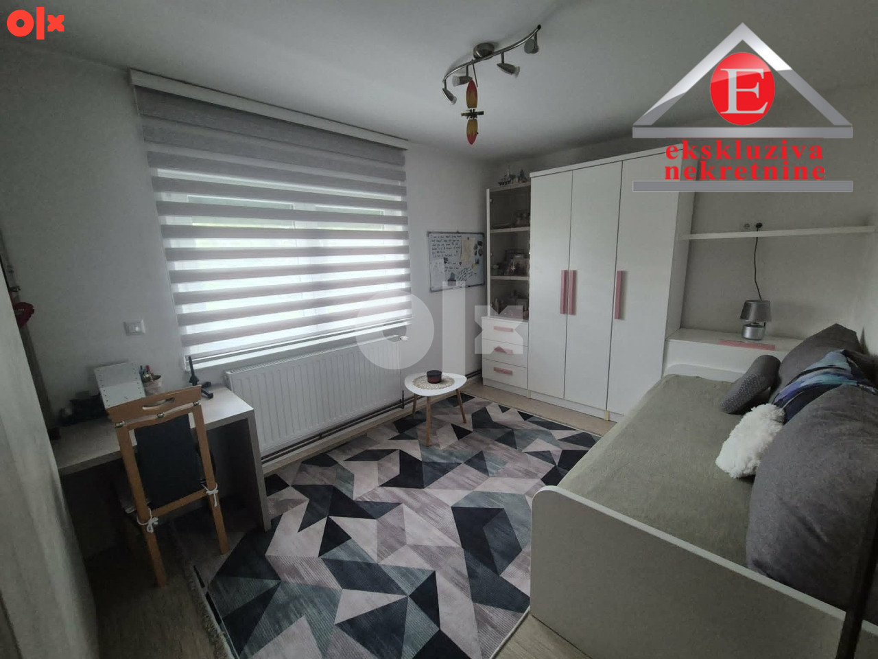 Moderno namještena, renovirana kuća na sprat ID: 4278/DŠ 8