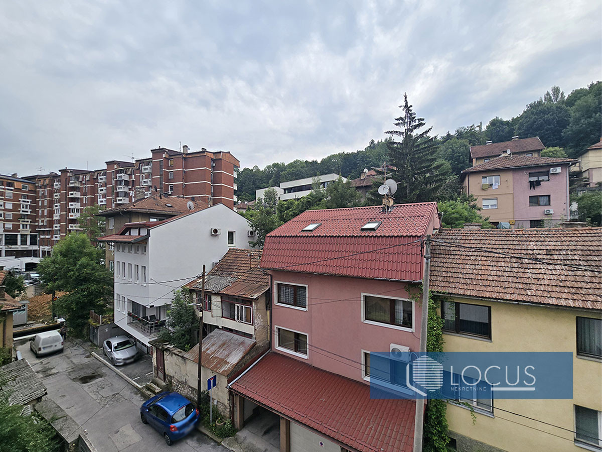 LOCUS: Dvosoban stan na izuzetnoj lokaciji, Skenderija 10
