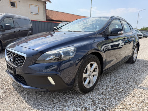 VOLVO V40 CROSS COUNTRY 2.0 D3 AUTOMATIK UVOZ SVAJCARSKA