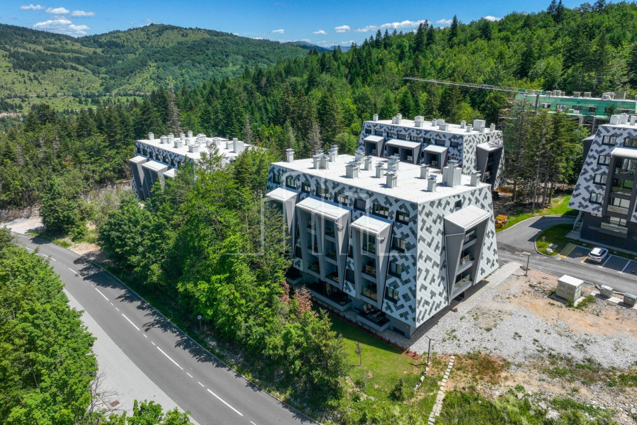 Penthouse Bjelašnica dvoetažni apartman prodaja 20