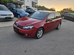 Volkswagen Golf 1,6 TDI DSG COMFORTLINE