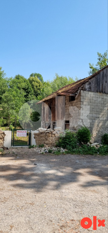 Zemljište Bihać 1100m2 3