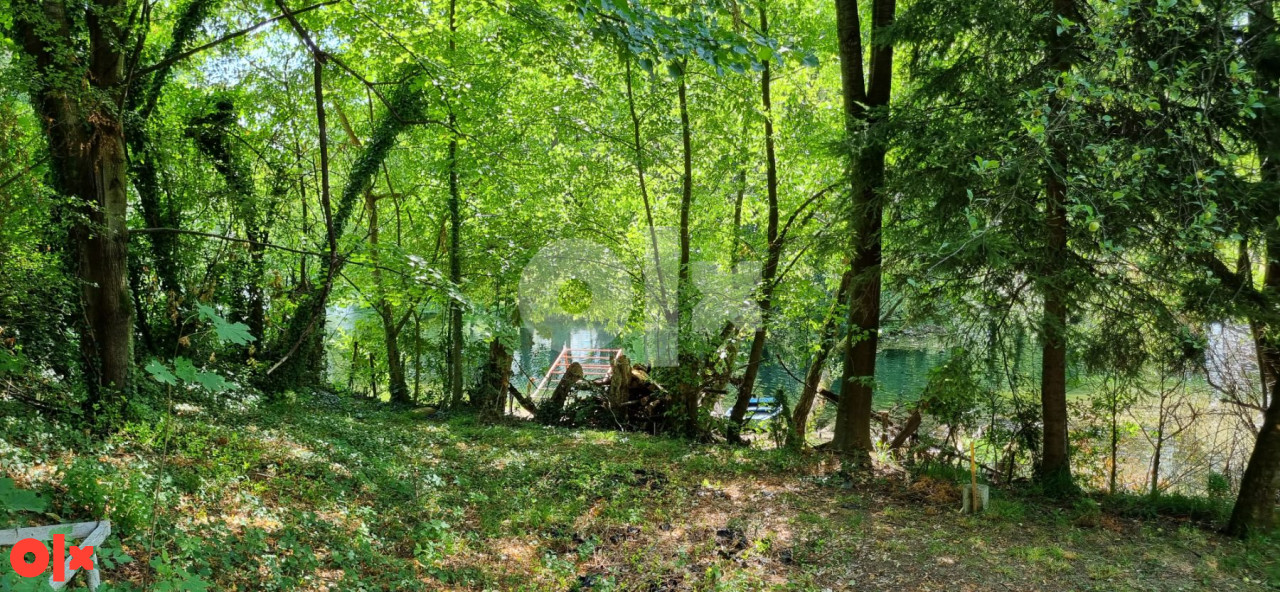 Zemljište Bihać 1100m2 2