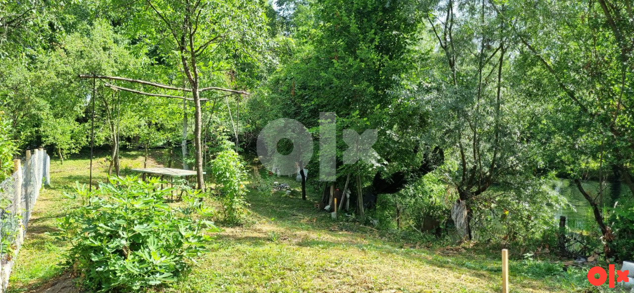 Zemljište Bihać 1100m2 11