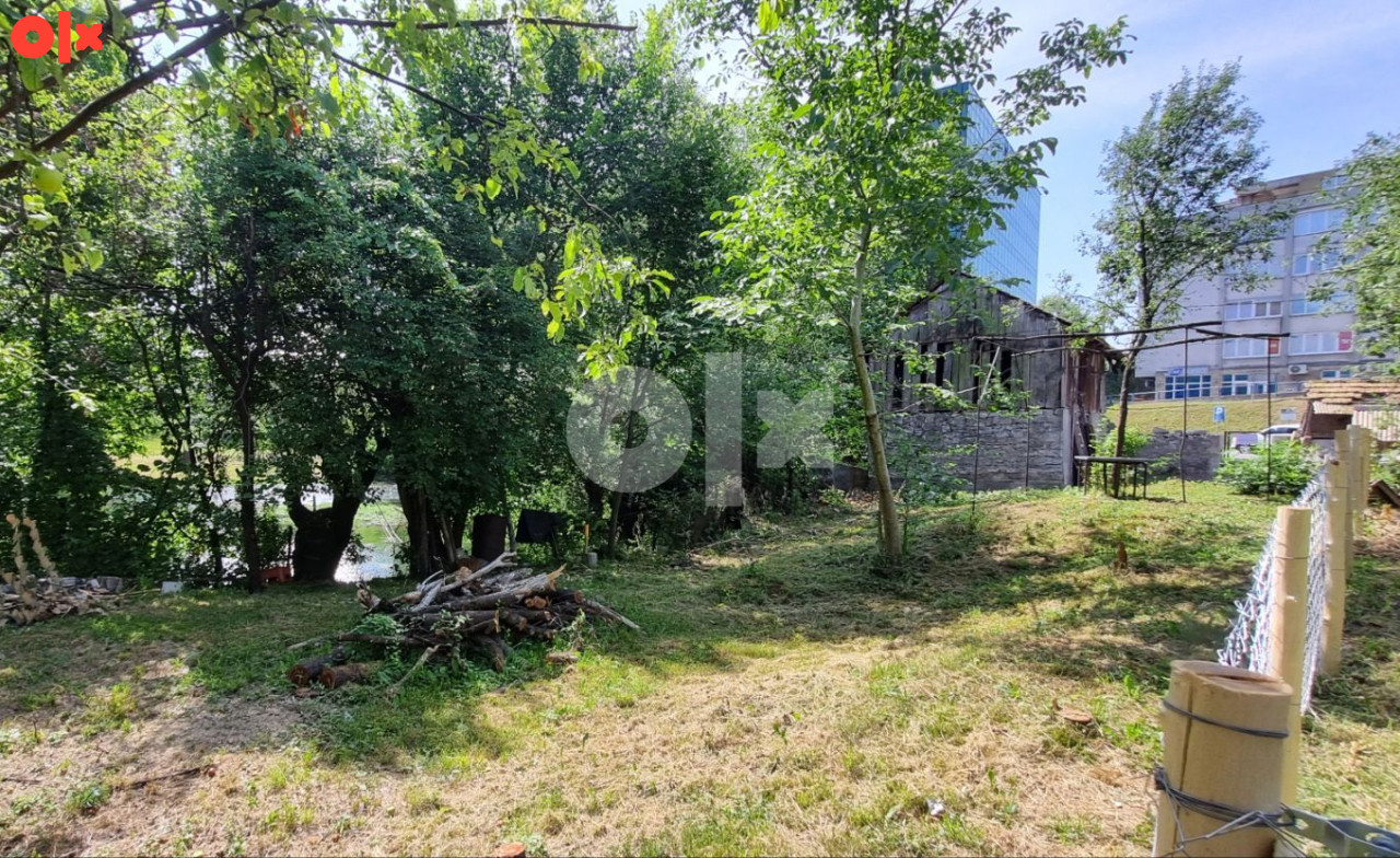 Zemljište Bihać 1100m2 14