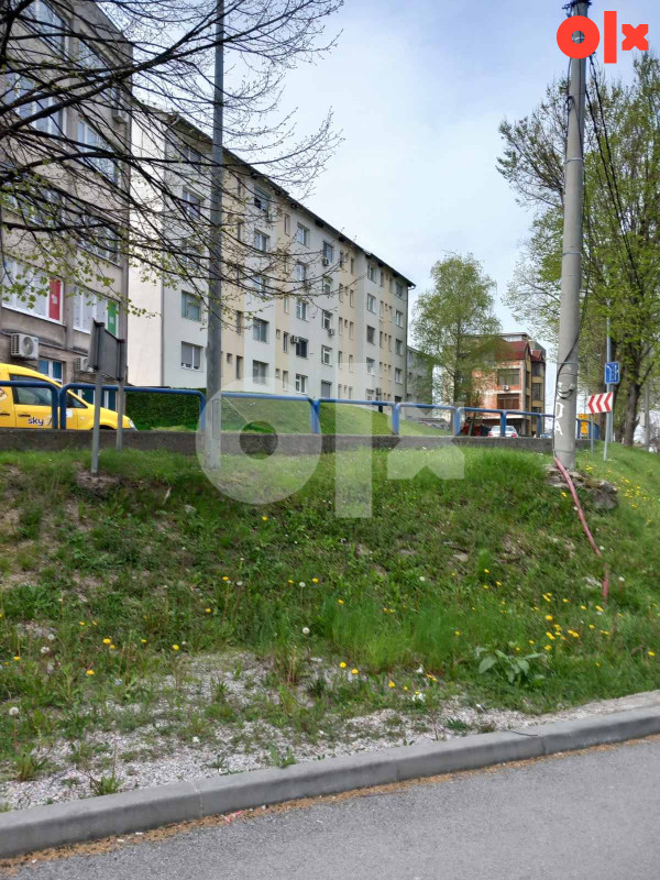 Zemljište Bihać 1100m2 15