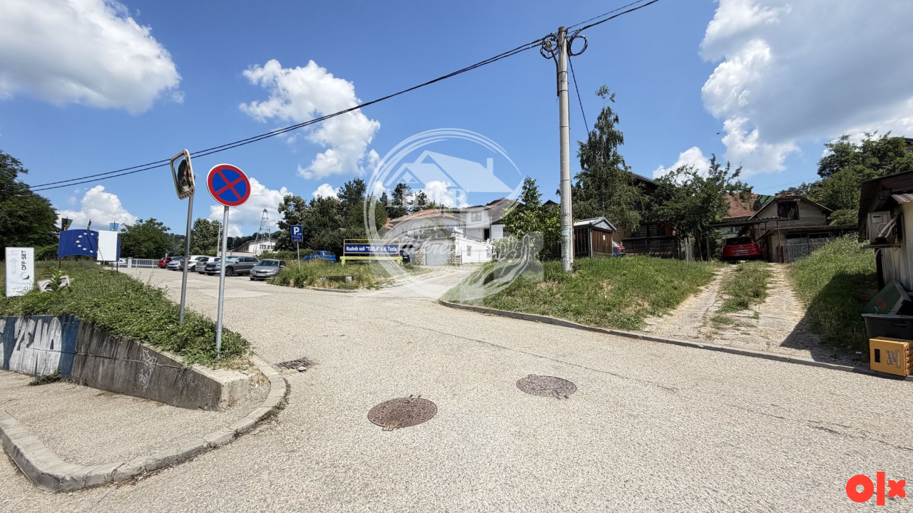 Lokacija koja pruža brojne mogućnosti - porodična kuća u Tušnju 20