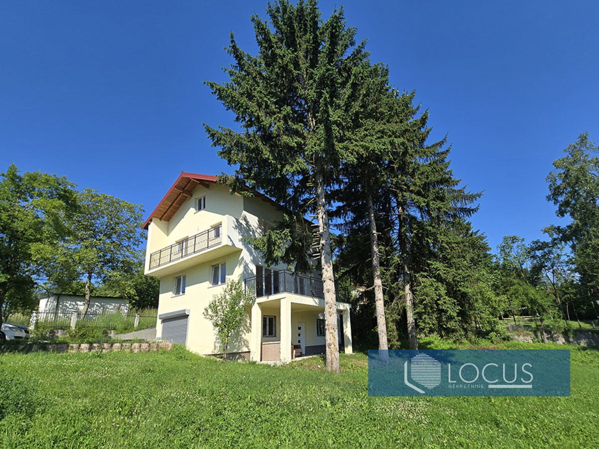 LOCUS: Kuća sa velikim dvorištem, Miševići, Hadžići 6