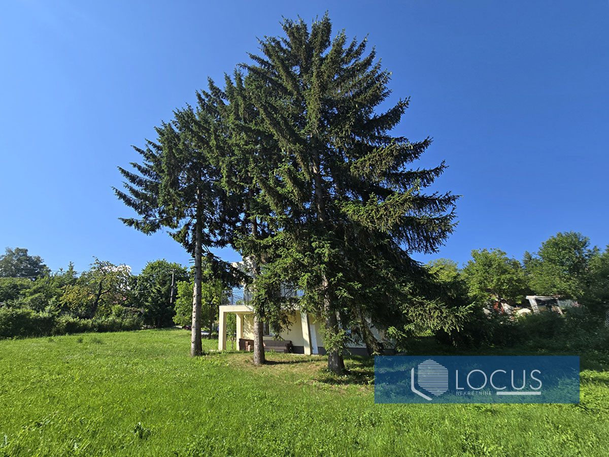 LOCUS: Kuća sa velikim dvorištem, Miševići, Hadžići 10