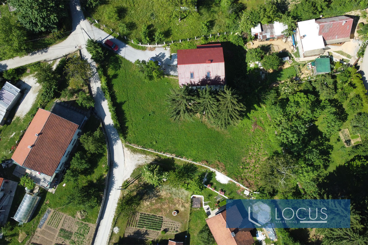 LOCUS: Kuća sa velikim dvorištem, Miševići, Hadžići 14