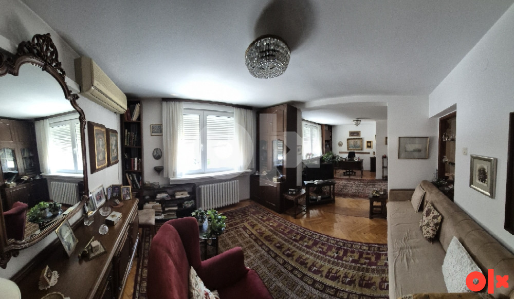 Trosoban stan 102m2 centar Sarajeva