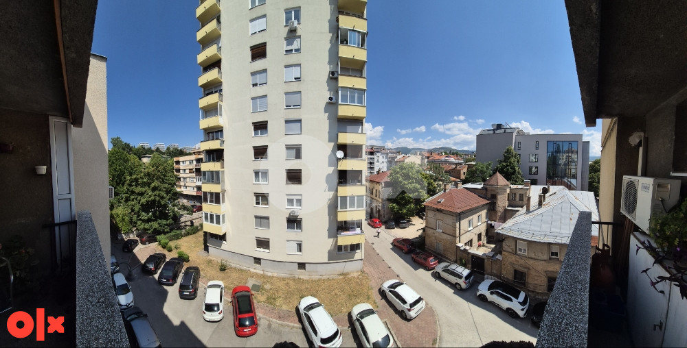 Trosoban stan 102m2 centar Sarajeva 3