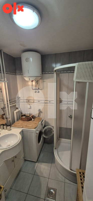 Trosoban stan 102m2 centar Sarajeva 17