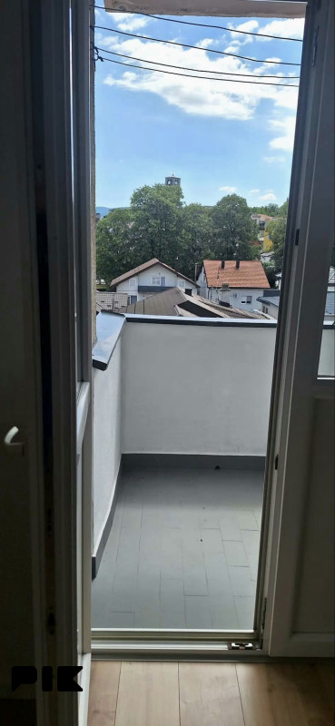 Stan Bihać 42m2 5