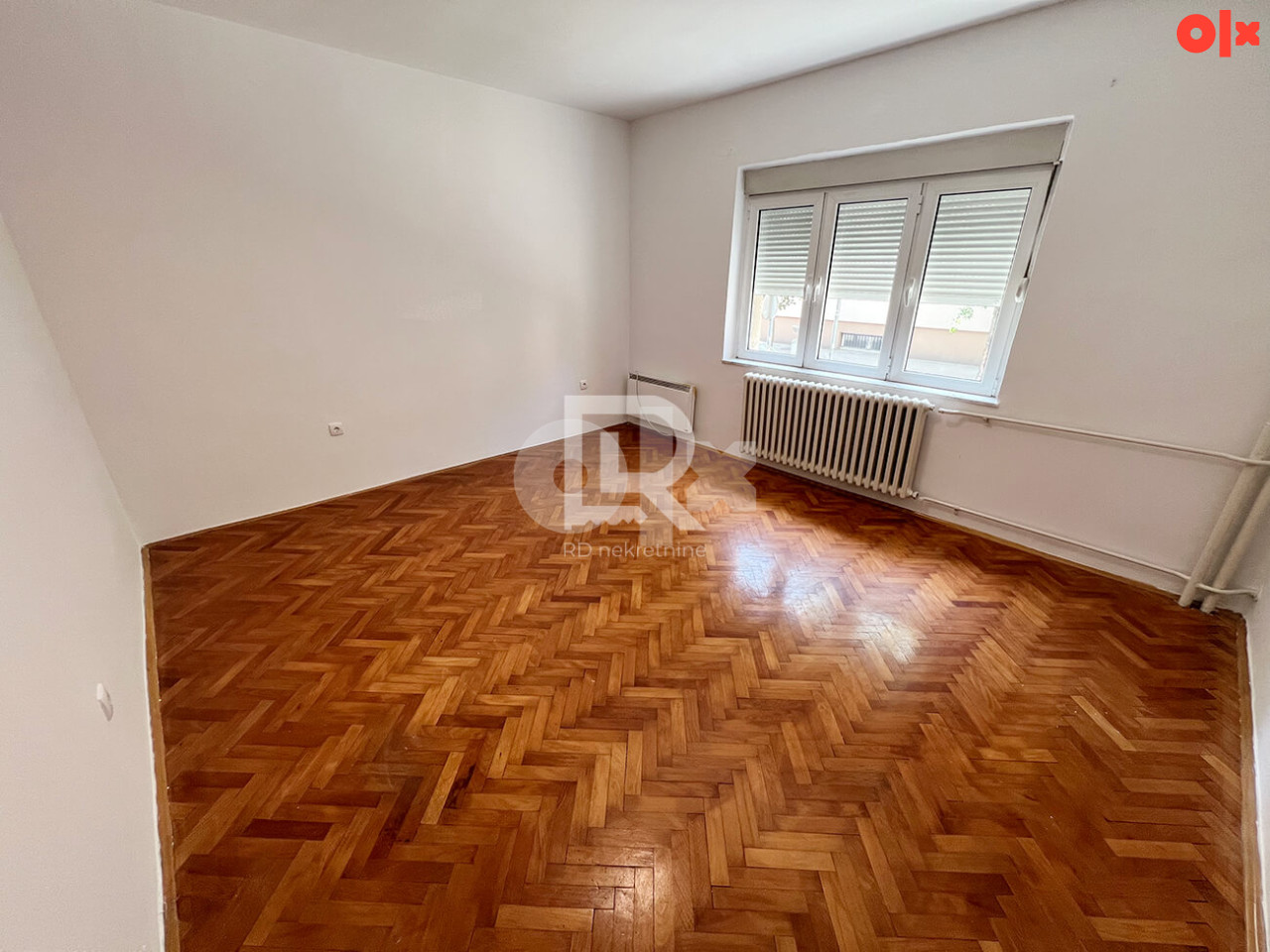Iznajmljuje se poslovni prostor 75 m2, Centar 4