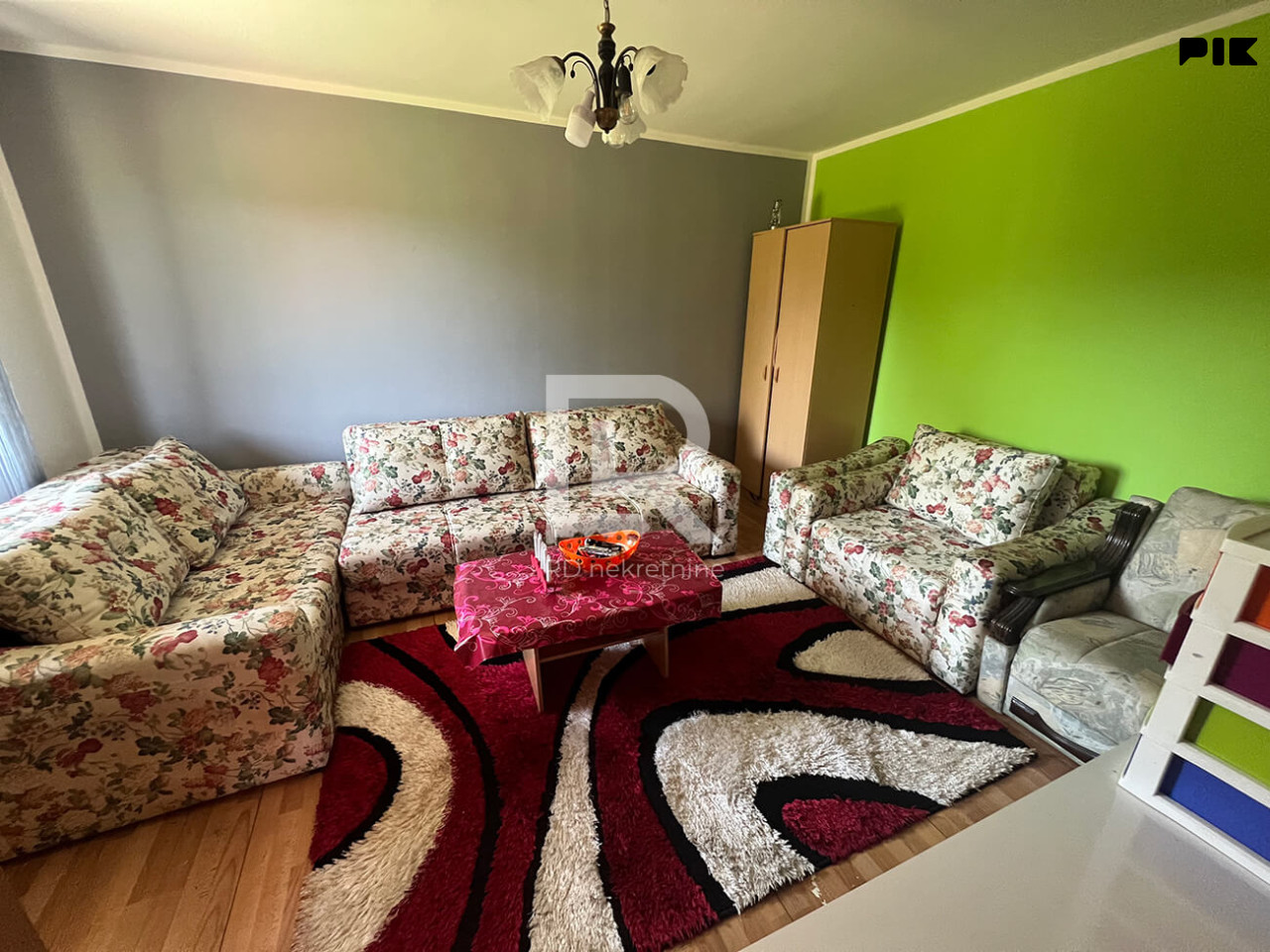 Na prodaju vikendica u Čelincu 40 m2, na placu od 1350 m2 12
